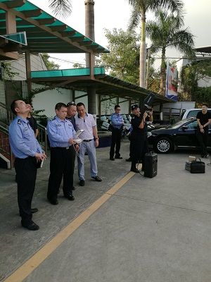 图片关键词 开启迫降后无人机无法操控